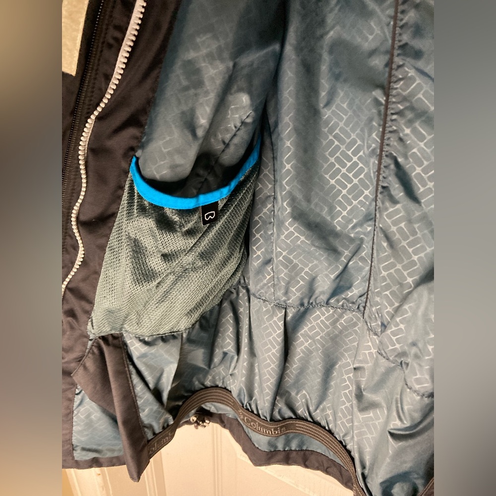 Columbia Jacket - Picture 5 of 7